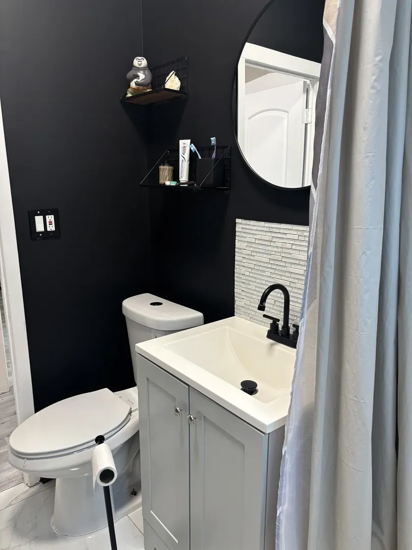 1704 N Mayfield Avenue IL