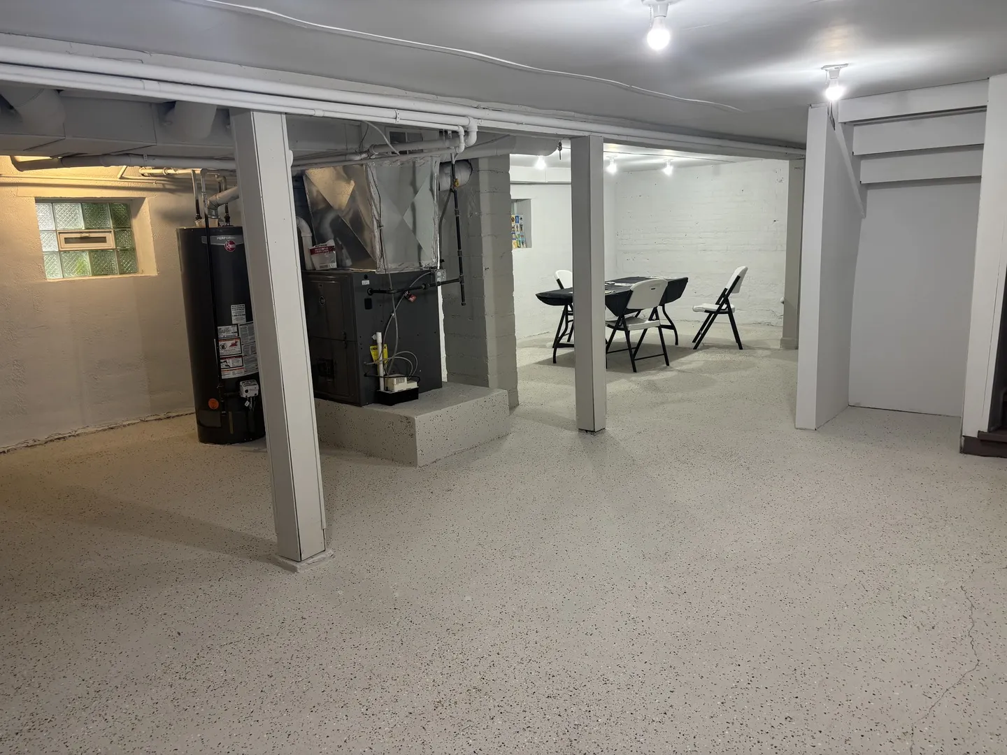 1704 N Mayfield Avenue IL