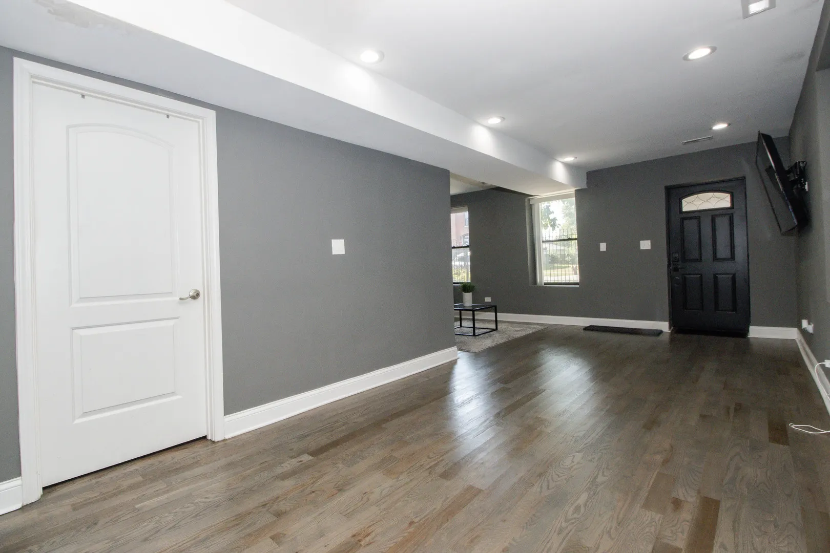 321 S Richmond Street IL