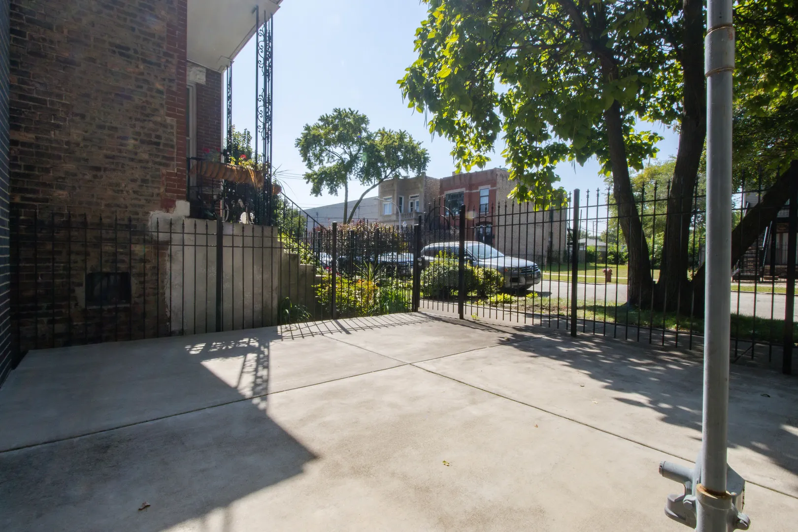 321 S Richmond Street IL