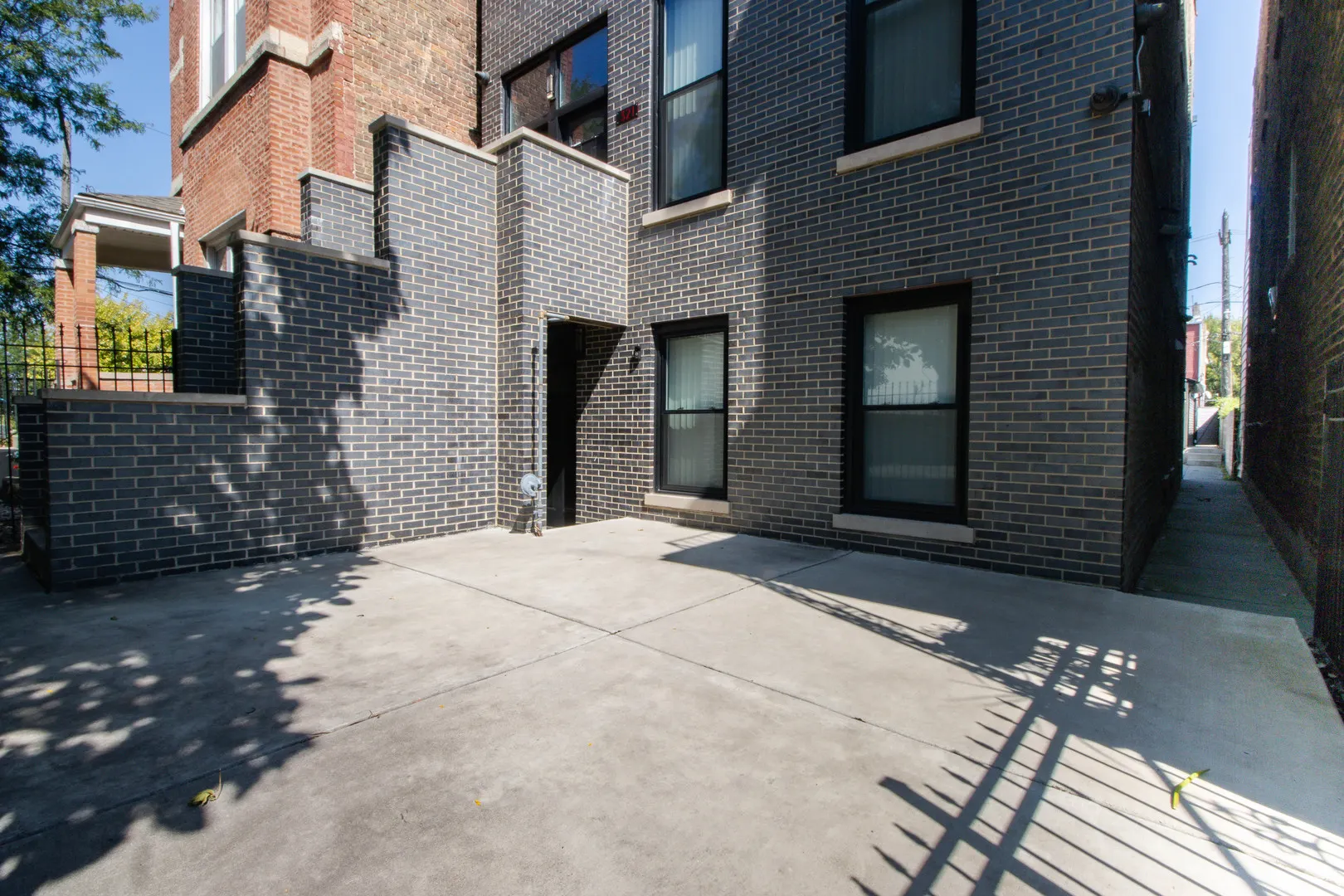 321 S Richmond Street IL