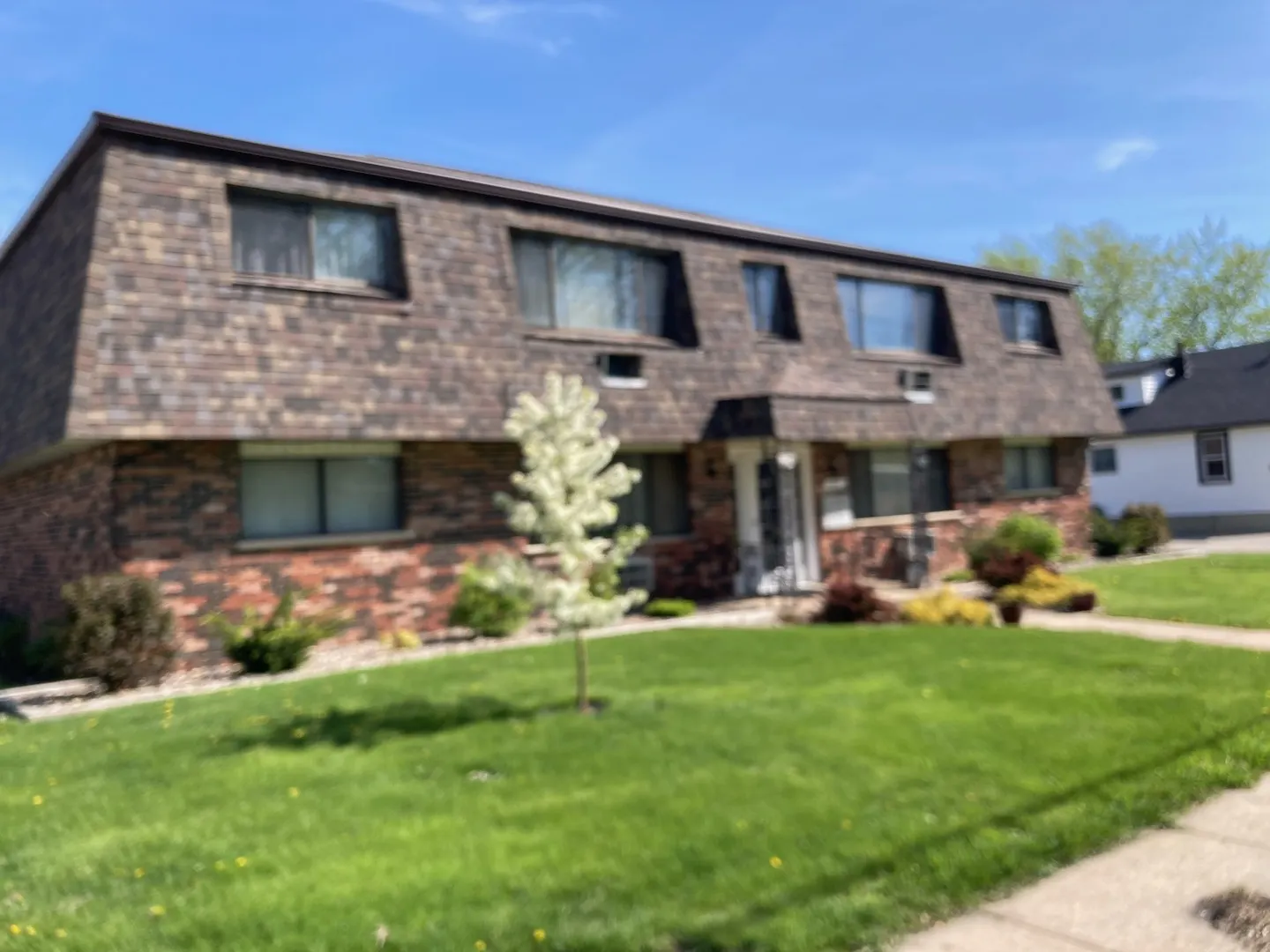 437 E Marion Street 2E IL
