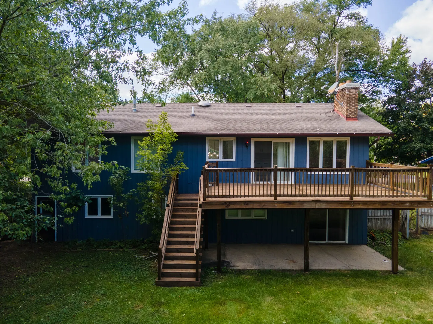 1245 WINAKI Trail IL