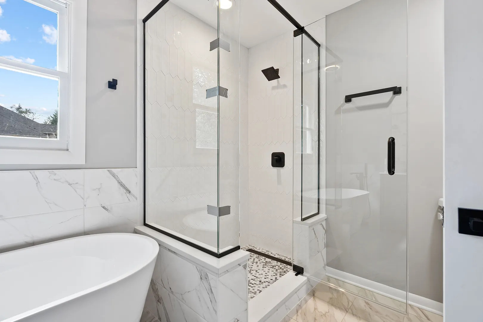 1245 WINAKI Trail IL
