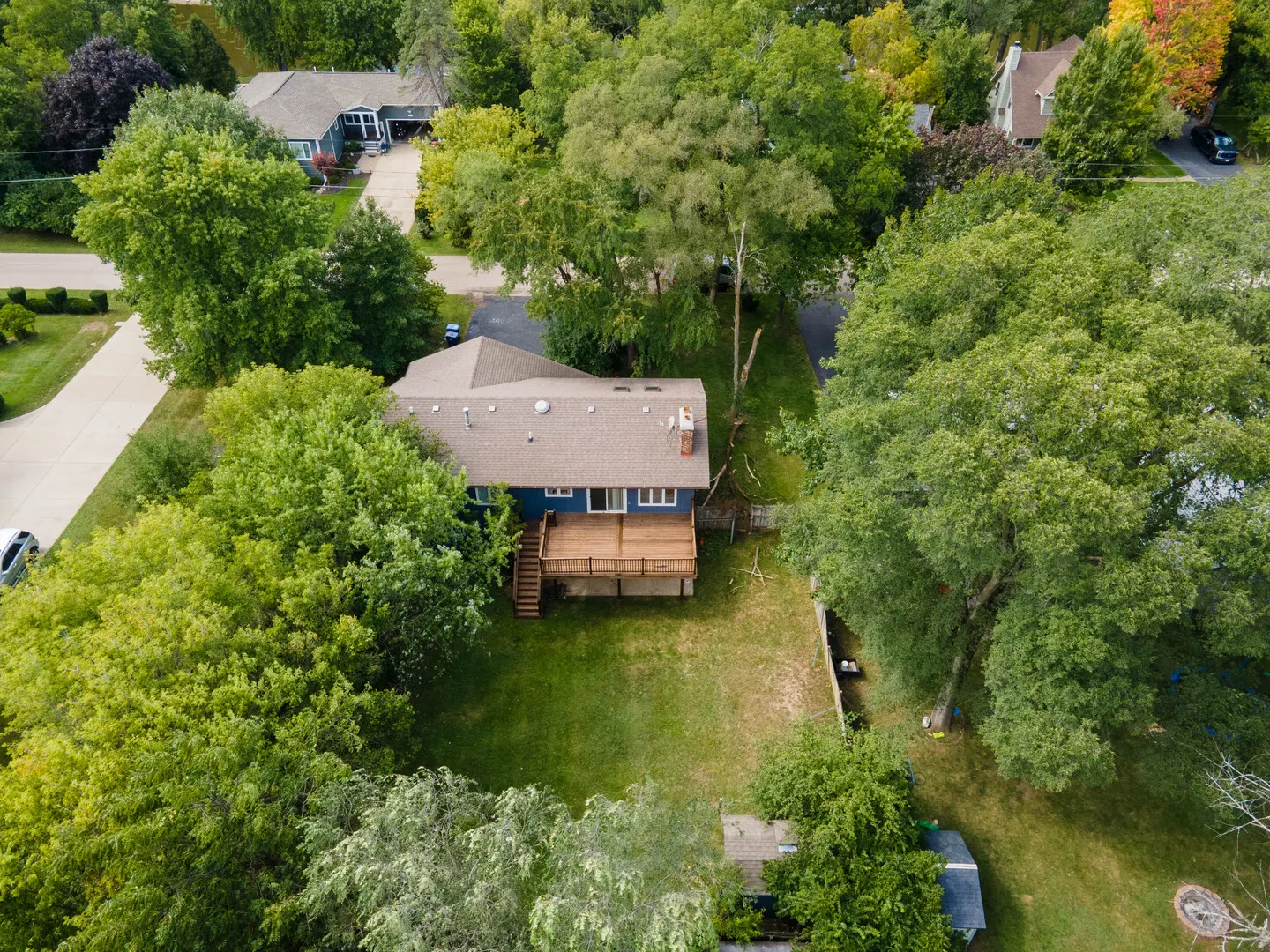 1245 WINAKI Trail IL
