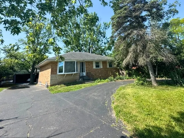 19W637 14th Place IL