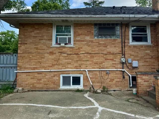 19W637 14th Place IL