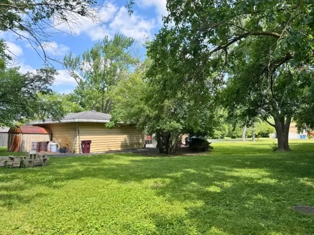 19W637 14th Place IL