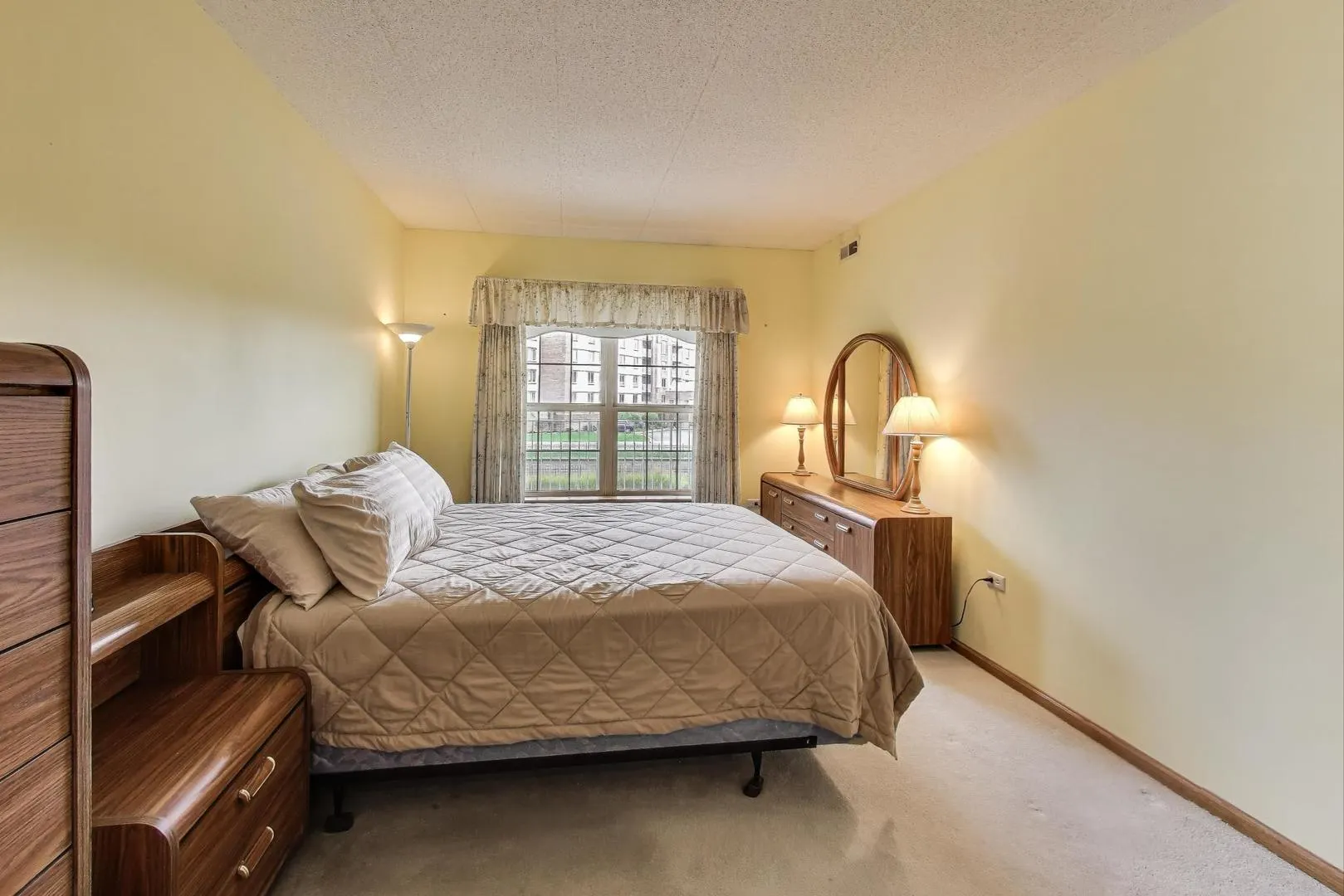 1200 S Prospect Avenue 108 IL
