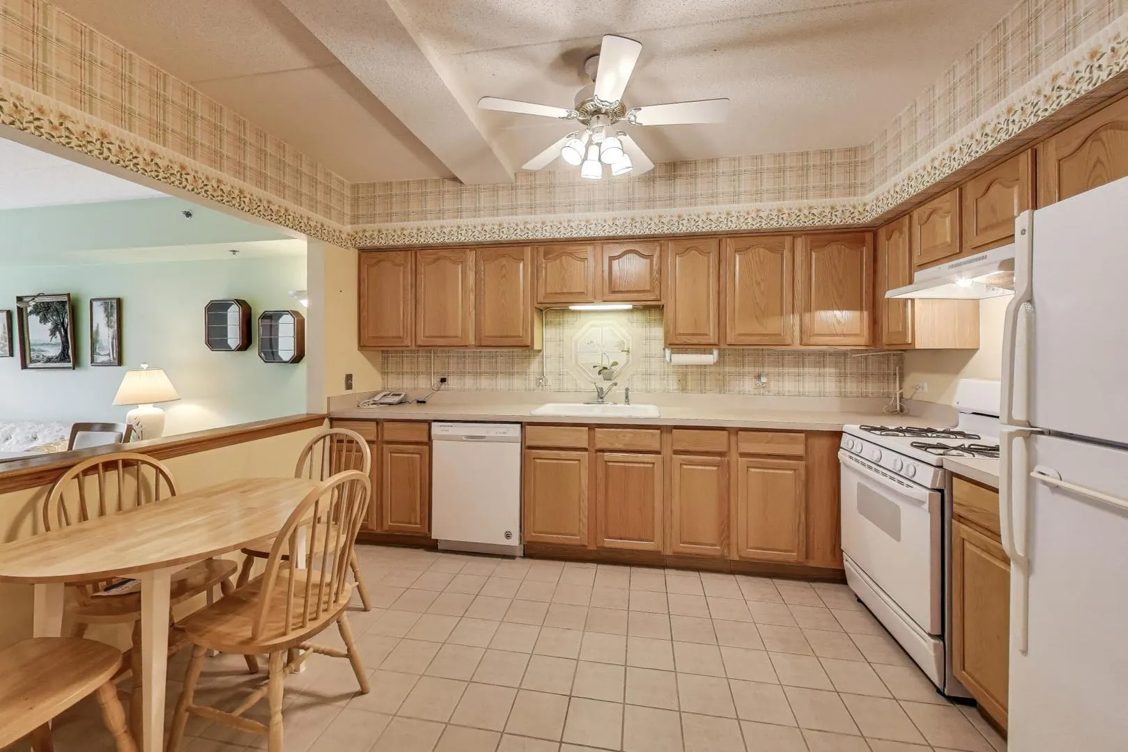 1200 S Prospect Avenue 108 IL