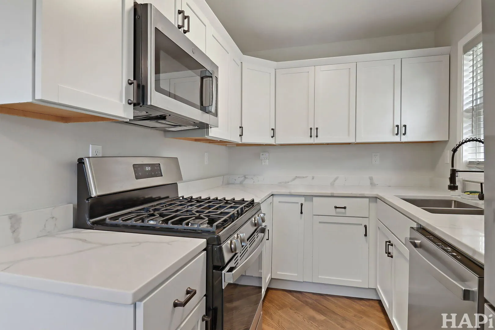 2807 Myang Avenue IL