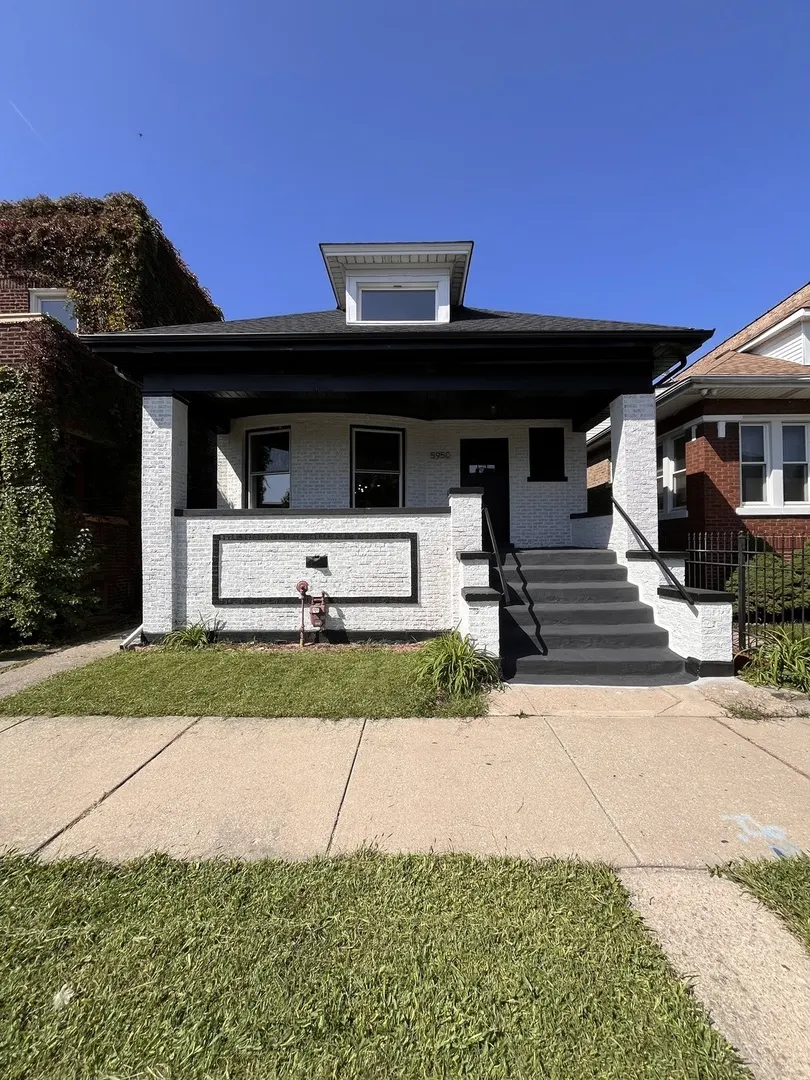 5950 S Artesian Avenue IL