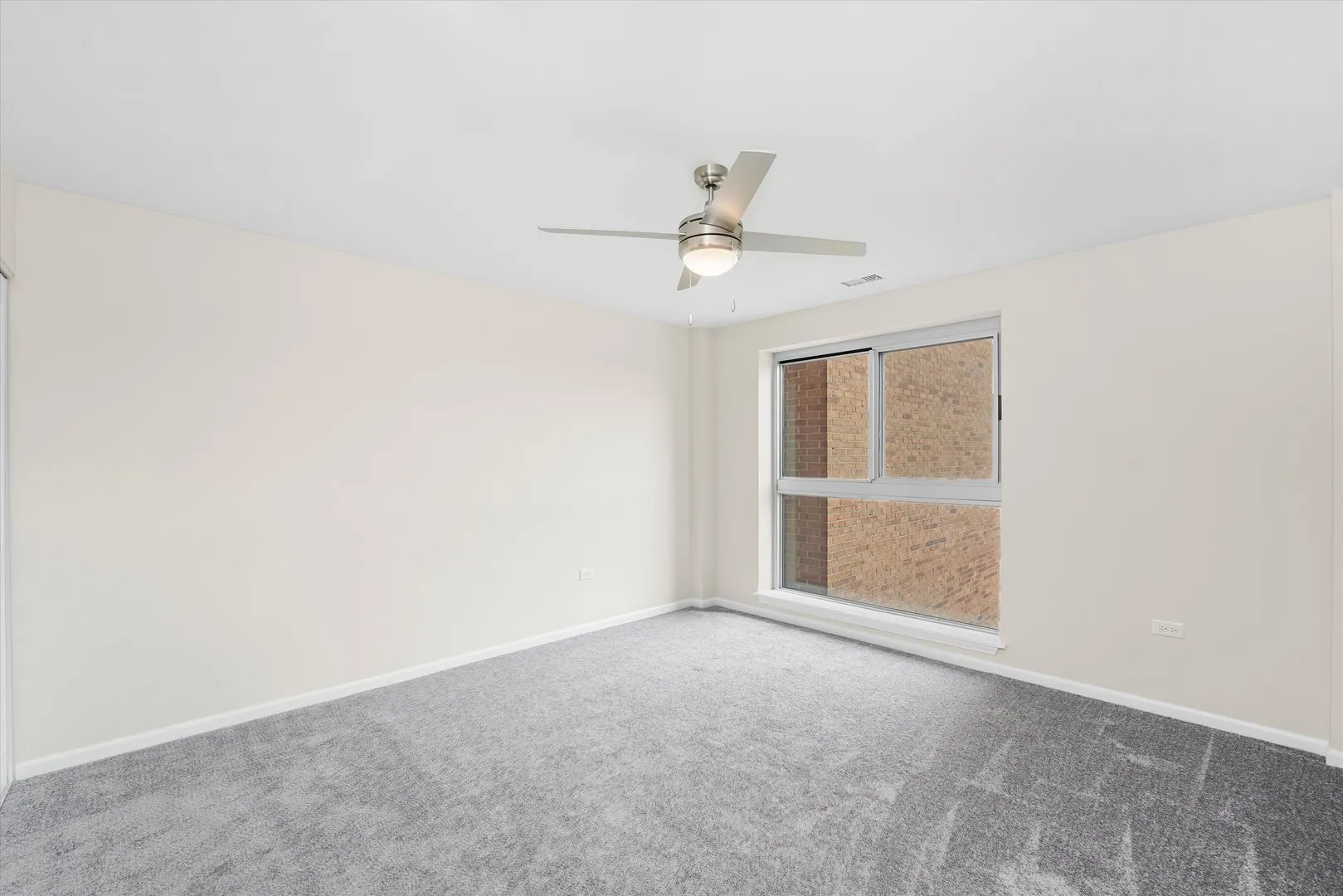 200 Park Avenue 527 IL