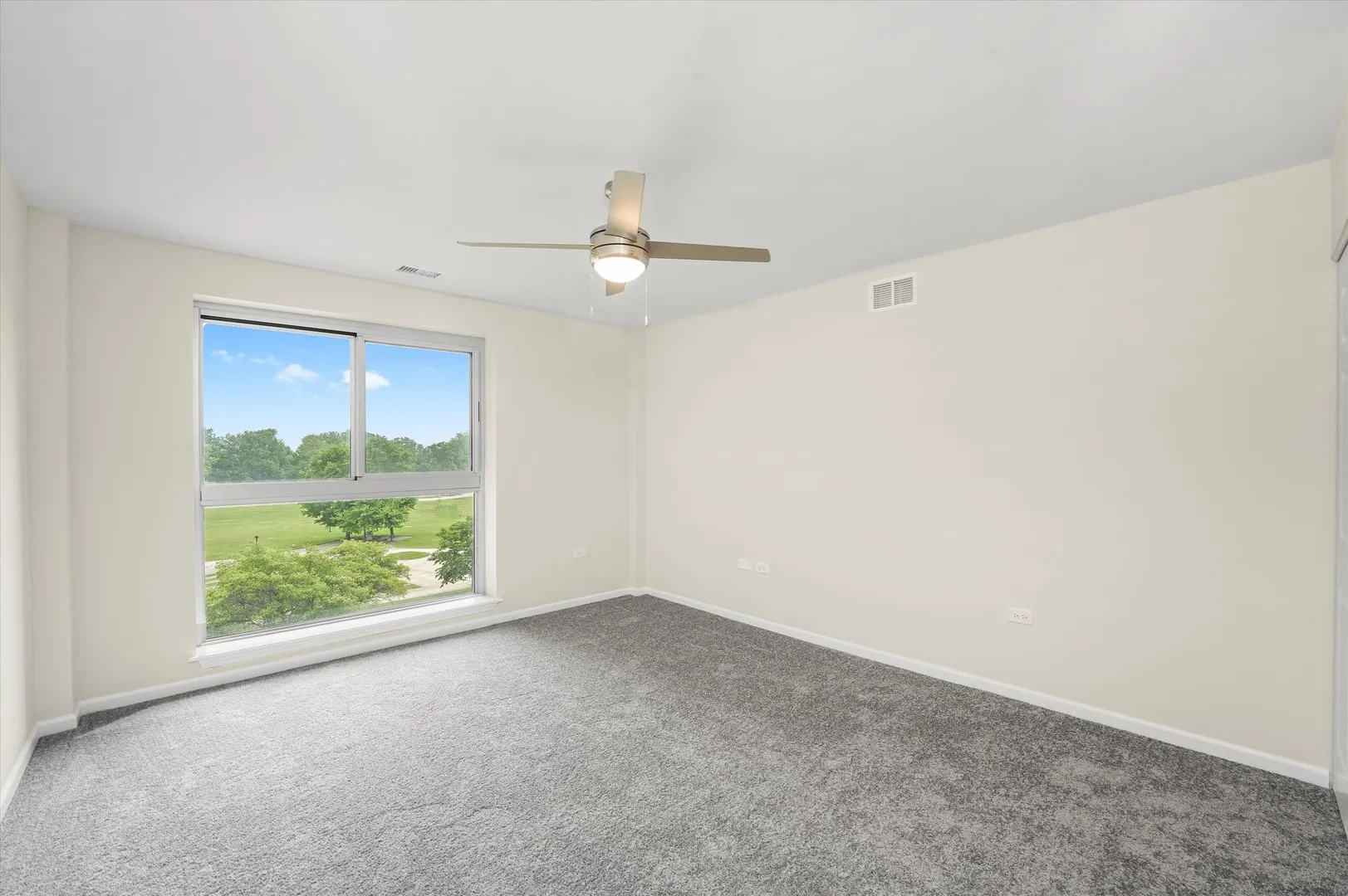 200 Park Avenue 527 IL