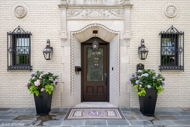 145 Oxford Road IL