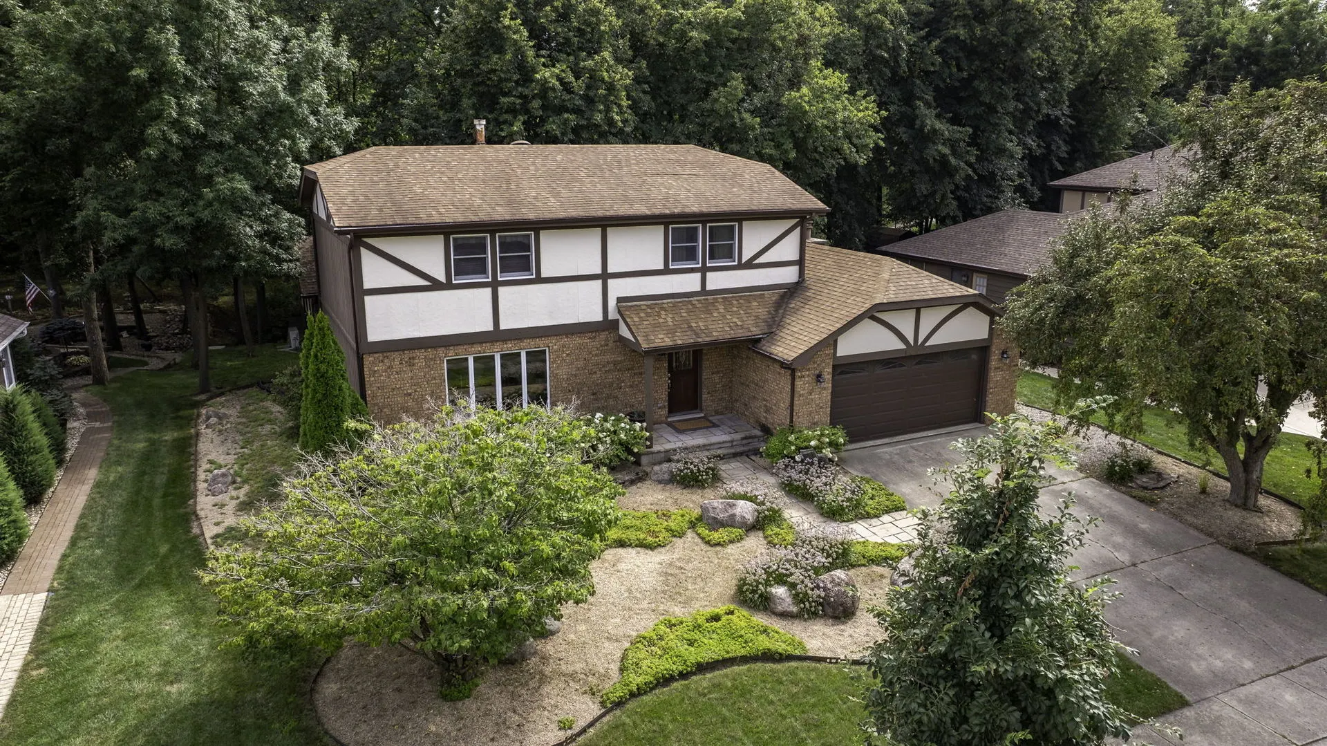 1007 Windsor Drive IL