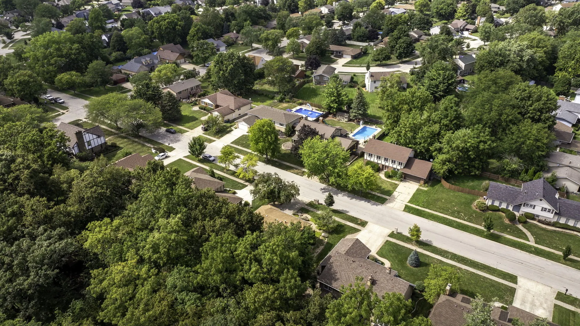 1007 Windsor Drive IL