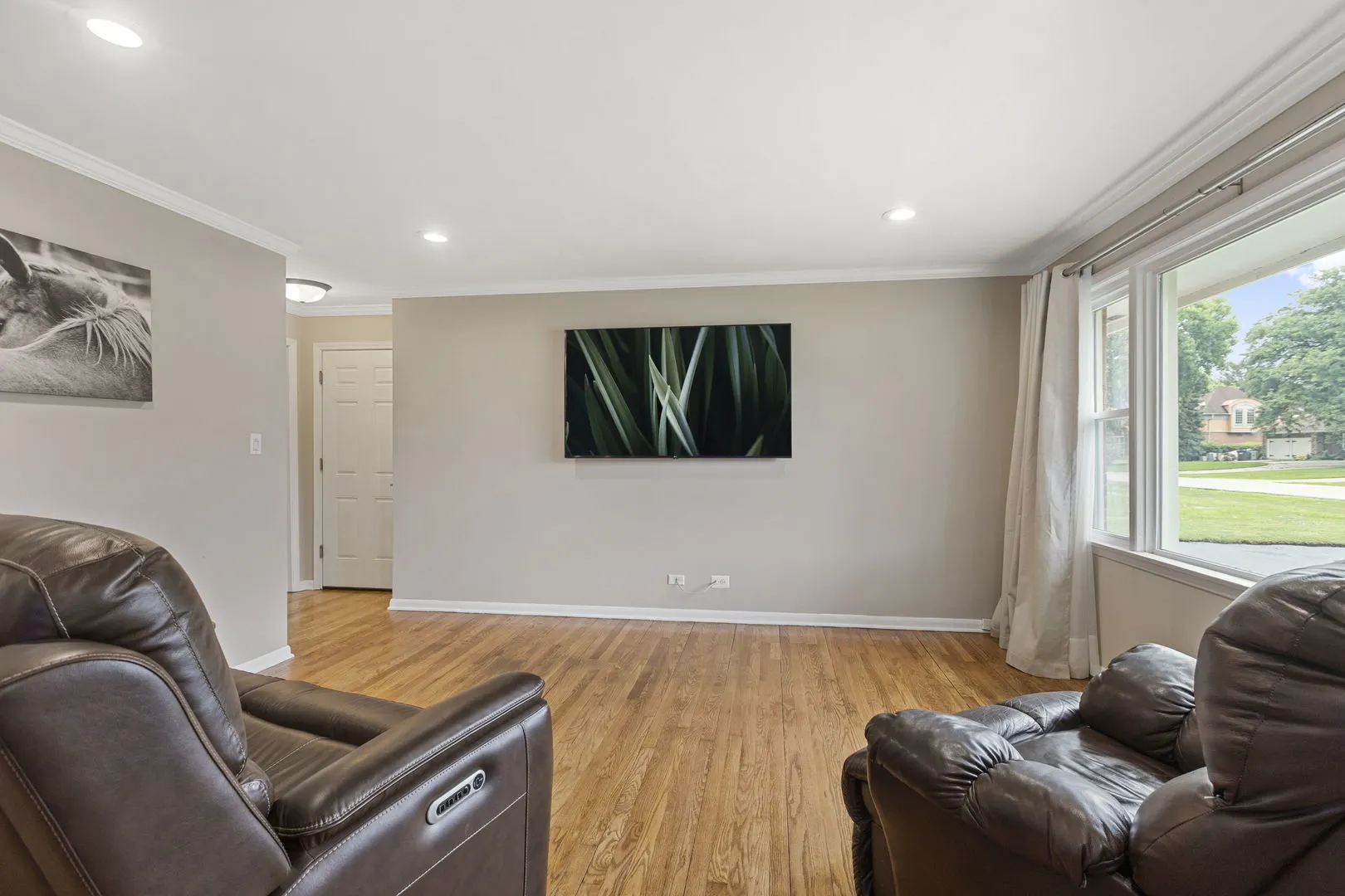 203 Coldren Drive IL