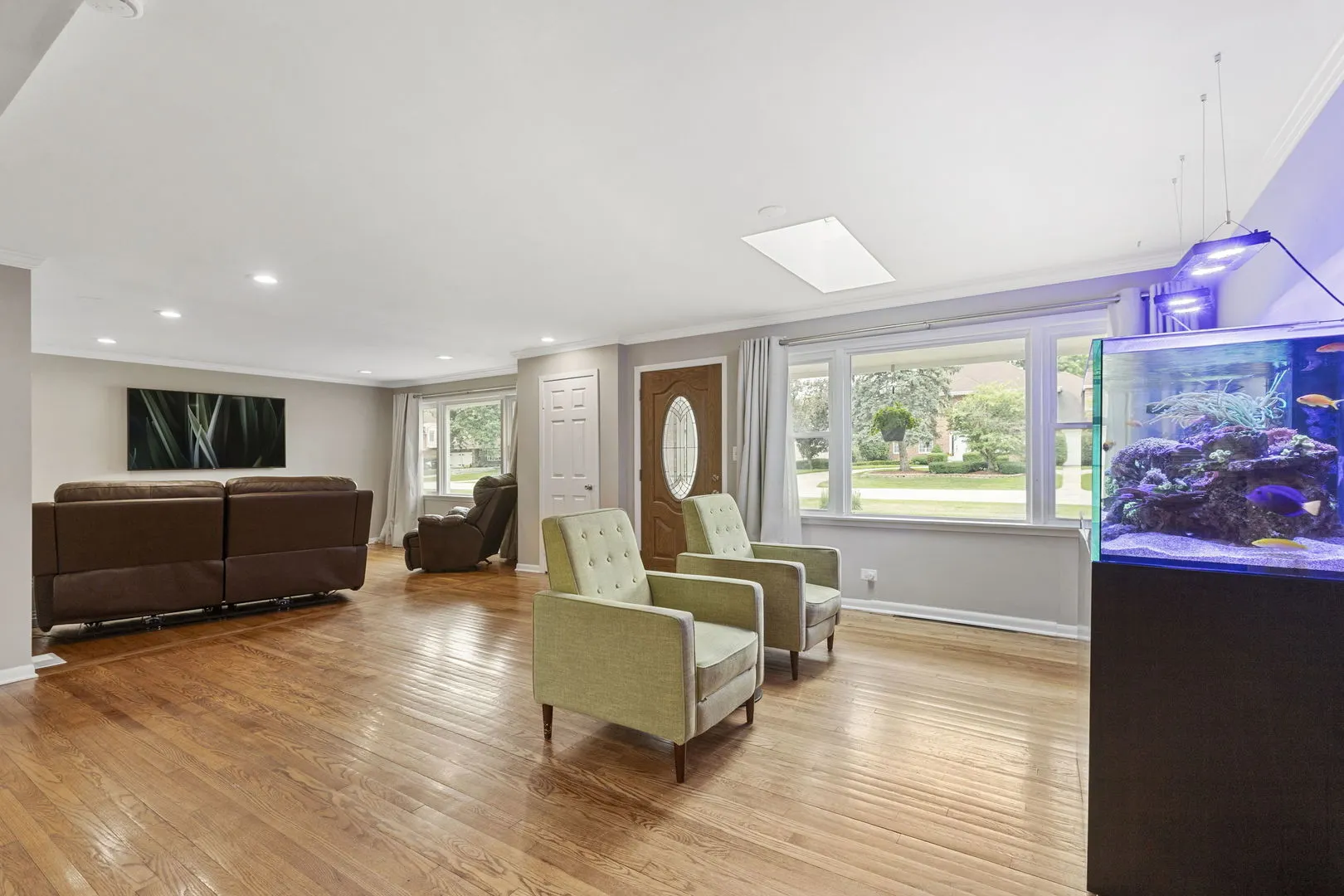 203 Coldren Drive IL