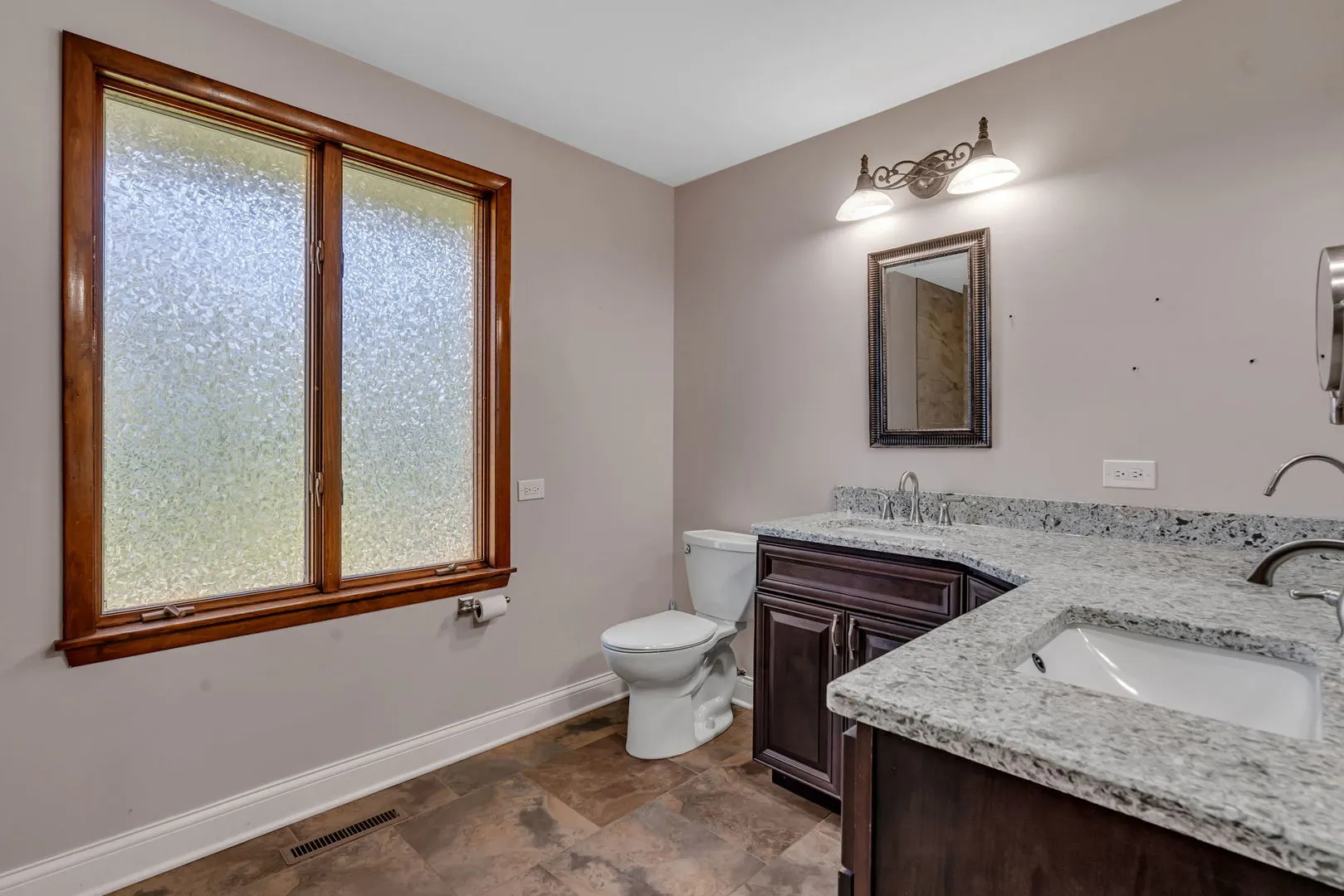 5500 177th Street IL