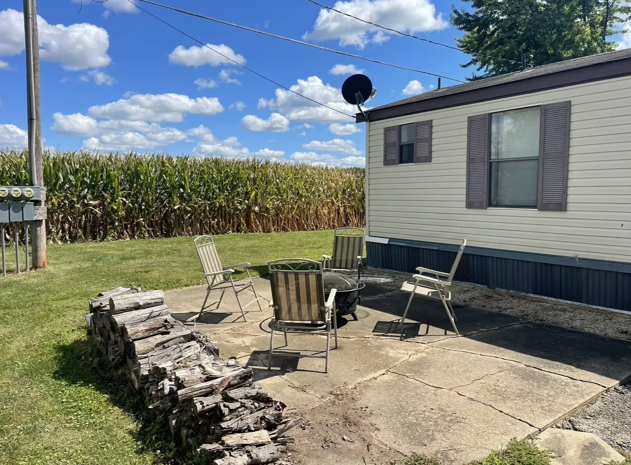 2211 Crestview Drive IL