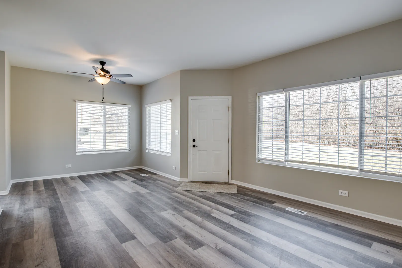 89 Braxton Lane IL