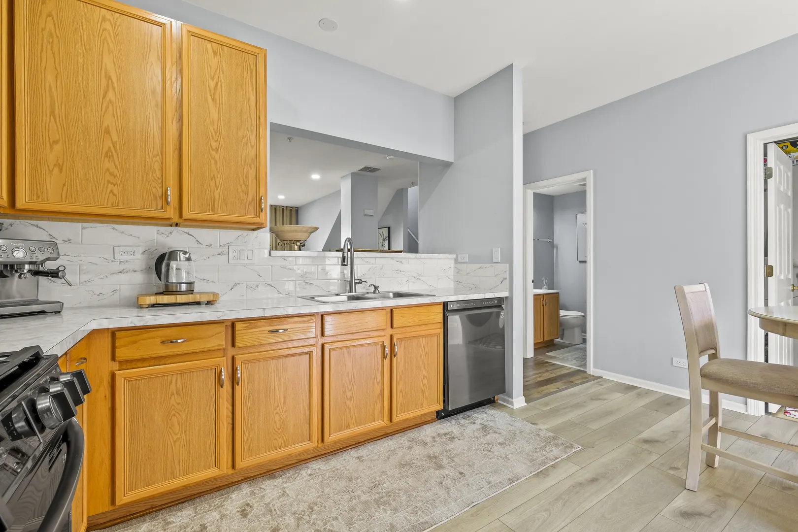 738 Hanbury Drive IL