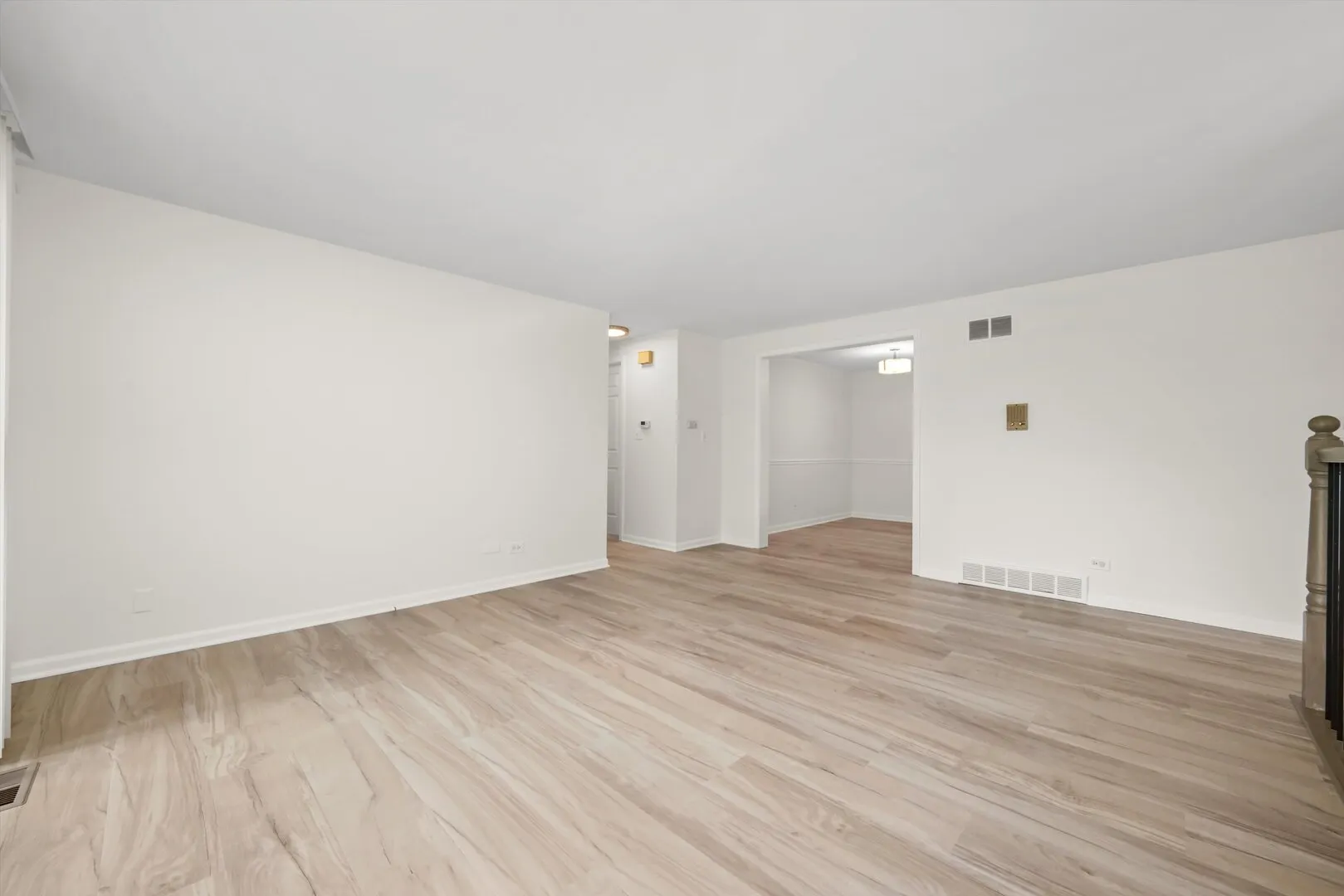 1100 Stoughton Court 1711 IL