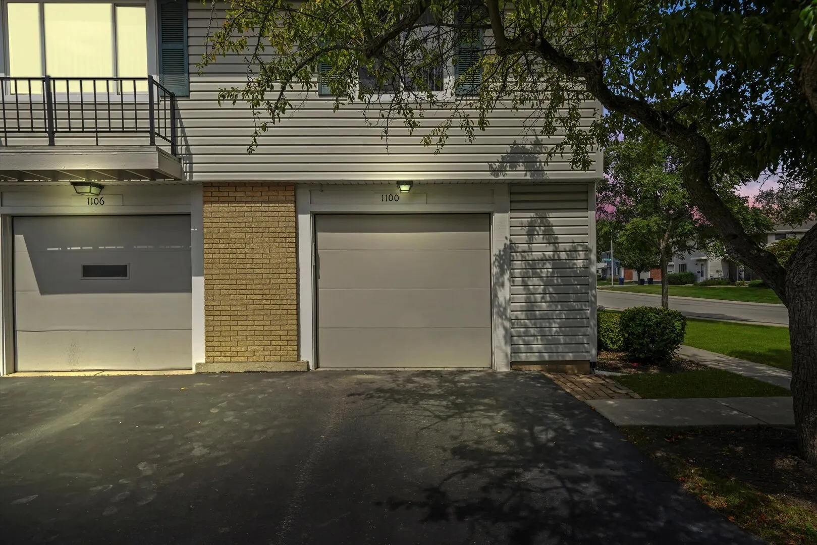 1100 Stoughton Court 1711 IL