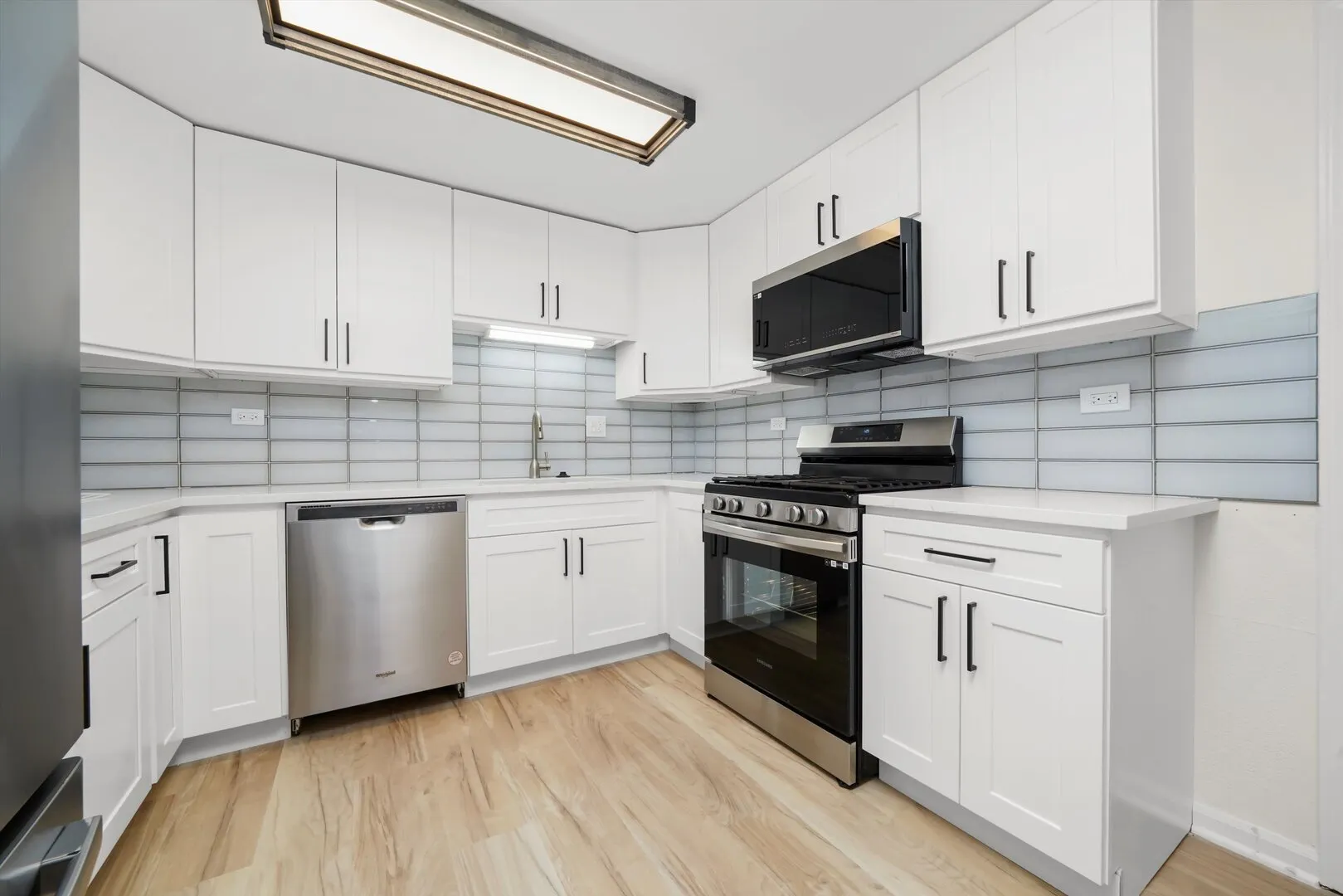 1100 Stoughton Court 1711 IL