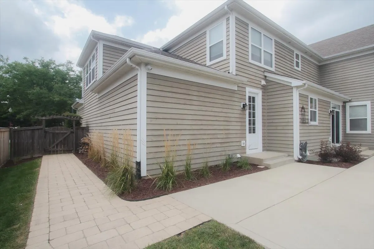 3031 Settlers Parkway IL