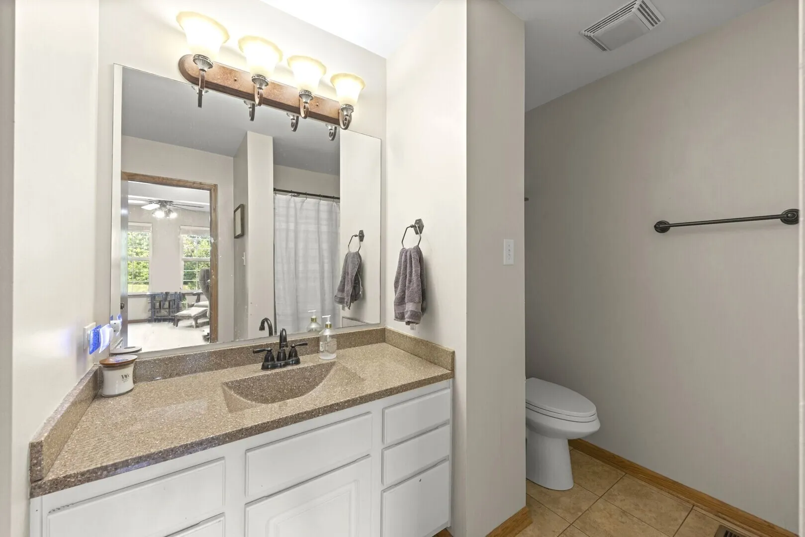 2335 Graystone Drive IL