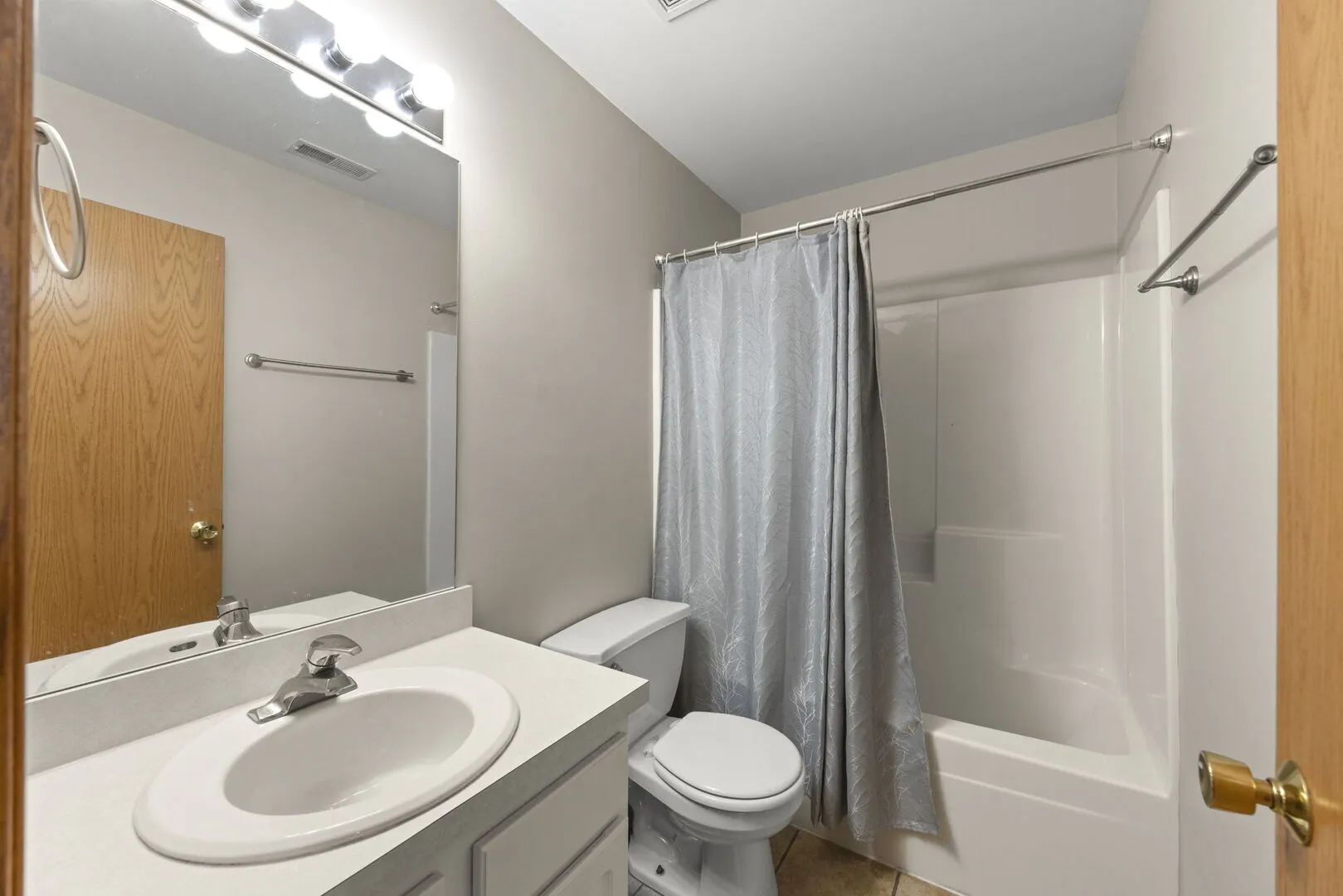 2335 Graystone Drive IL