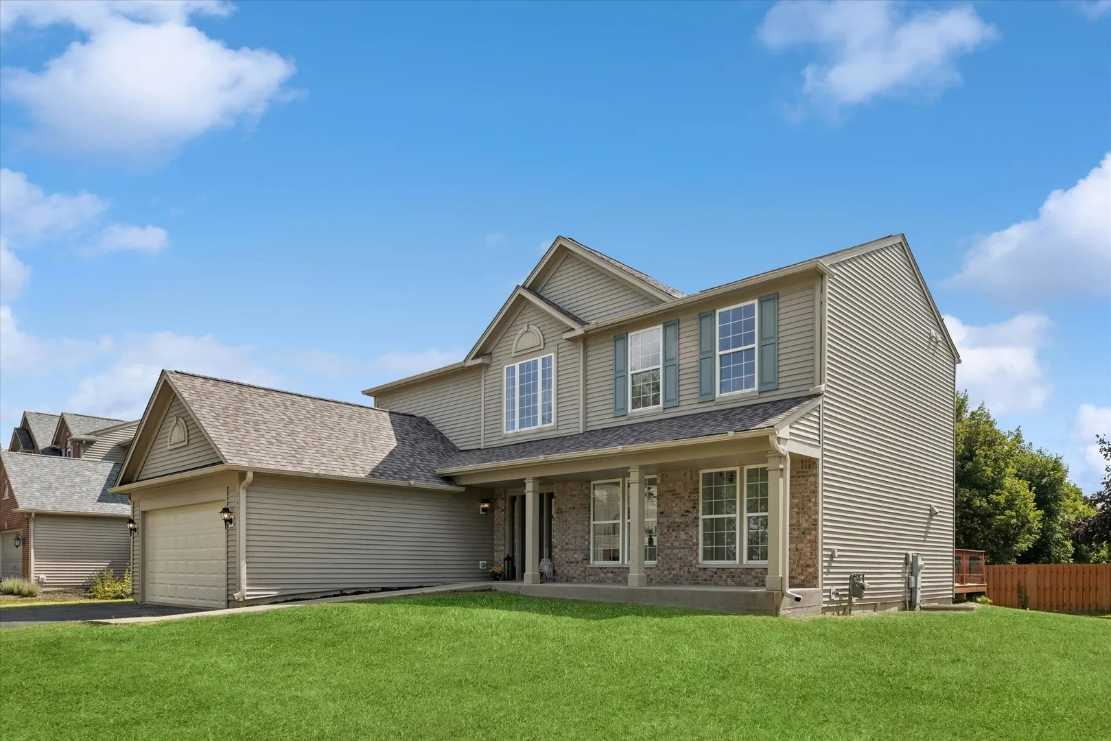 1671 APRICOT Street IL