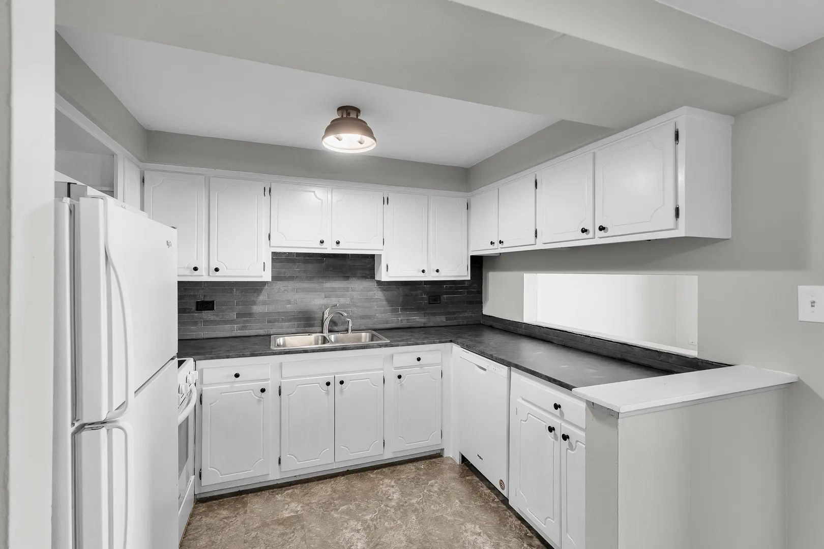 301 E PLAINFIELD Road 4 IL