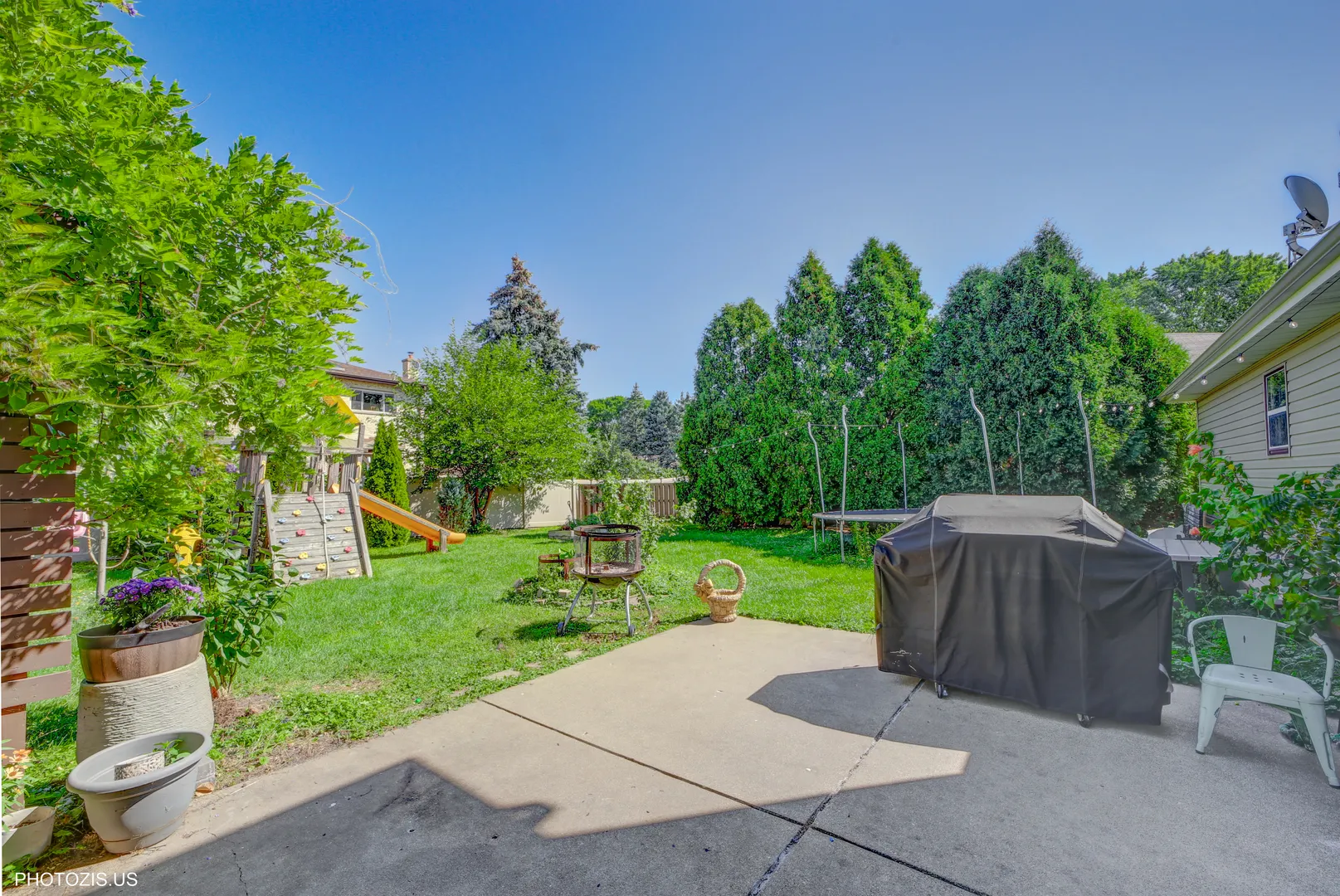 1510 W RUSSELL Court IL