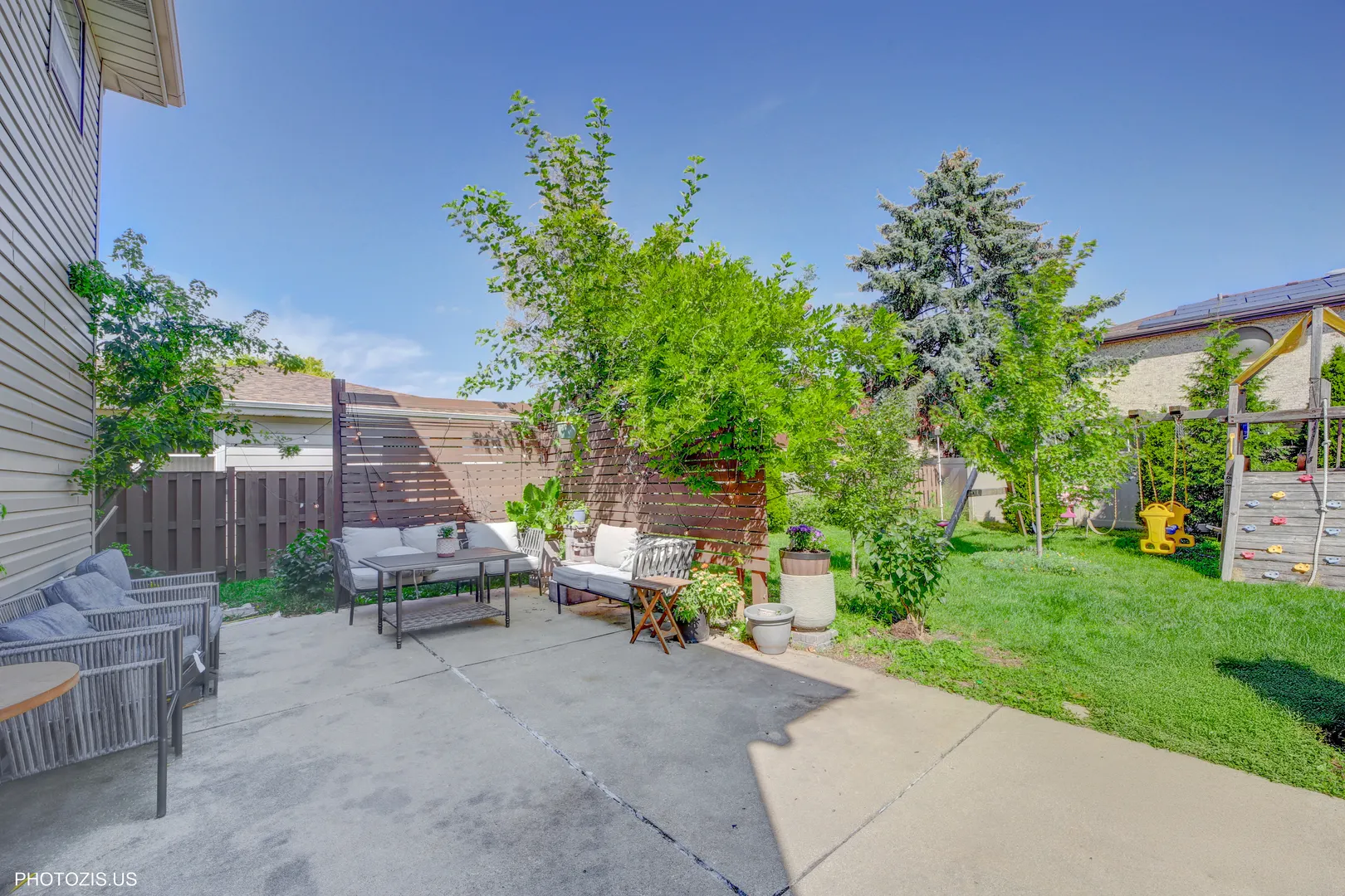 1510 W RUSSELL Court IL