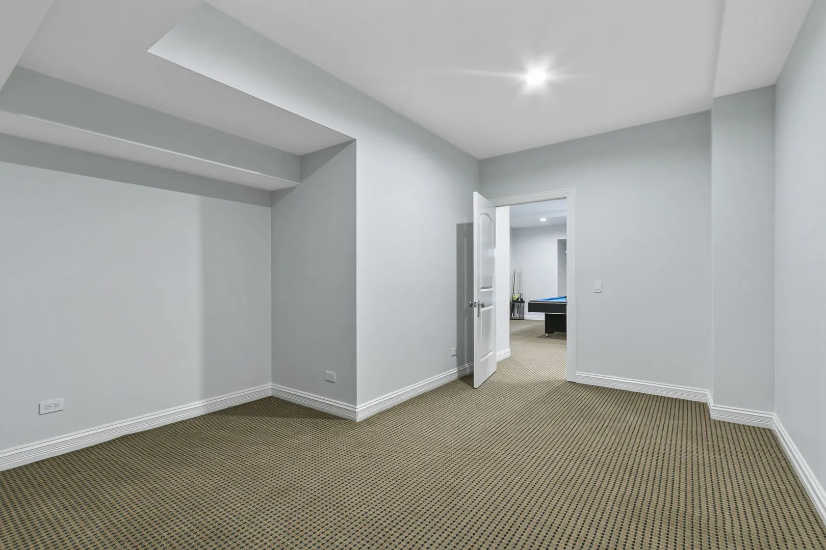 1015 Sheridan Road IL