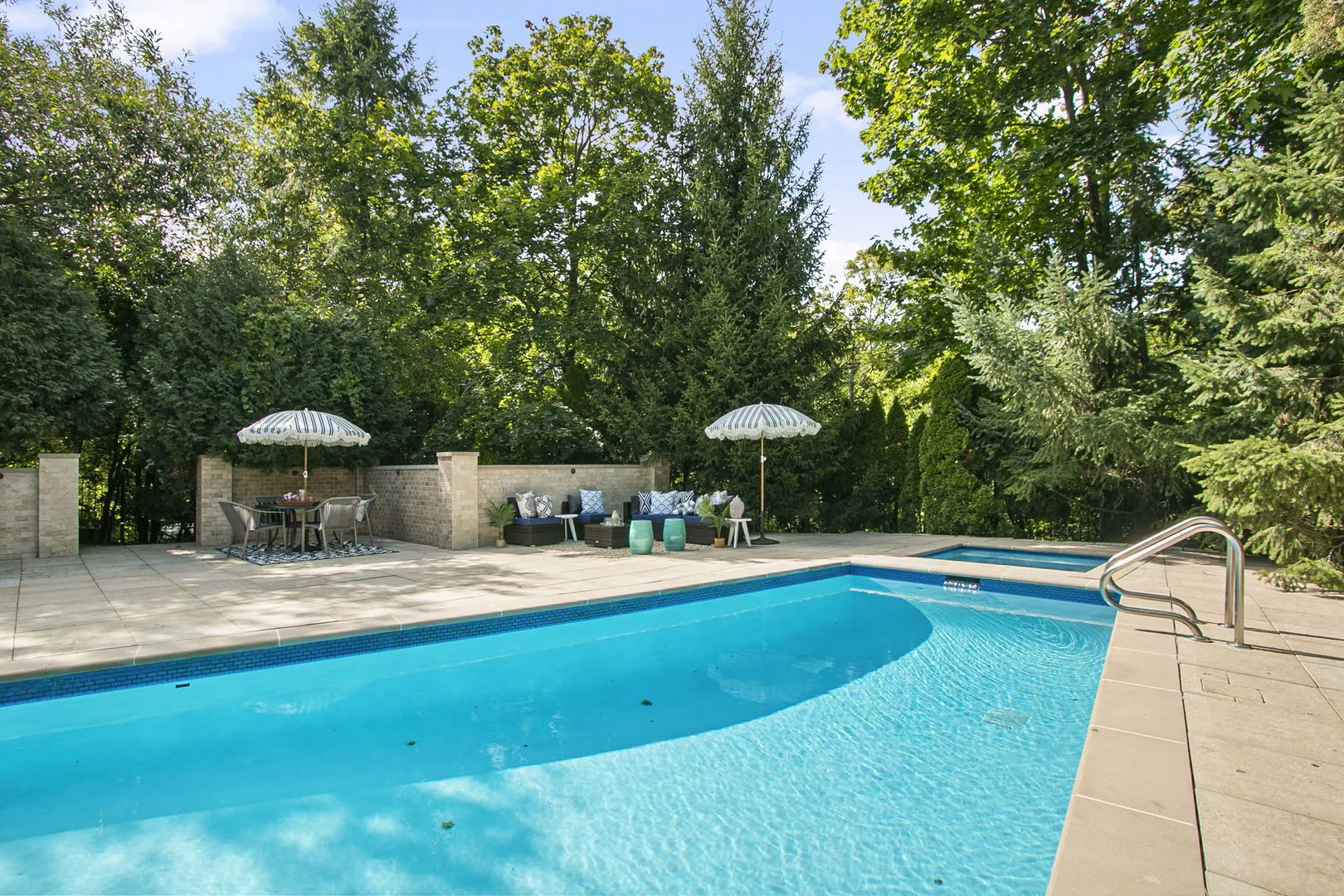 1015 Sheridan Road IL