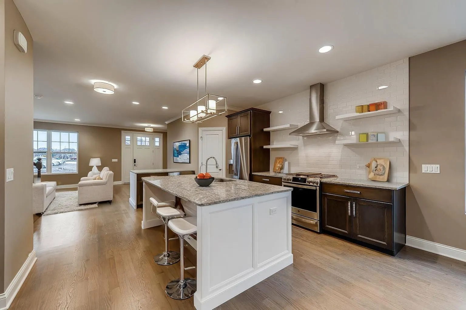 117 Roman Lane IL