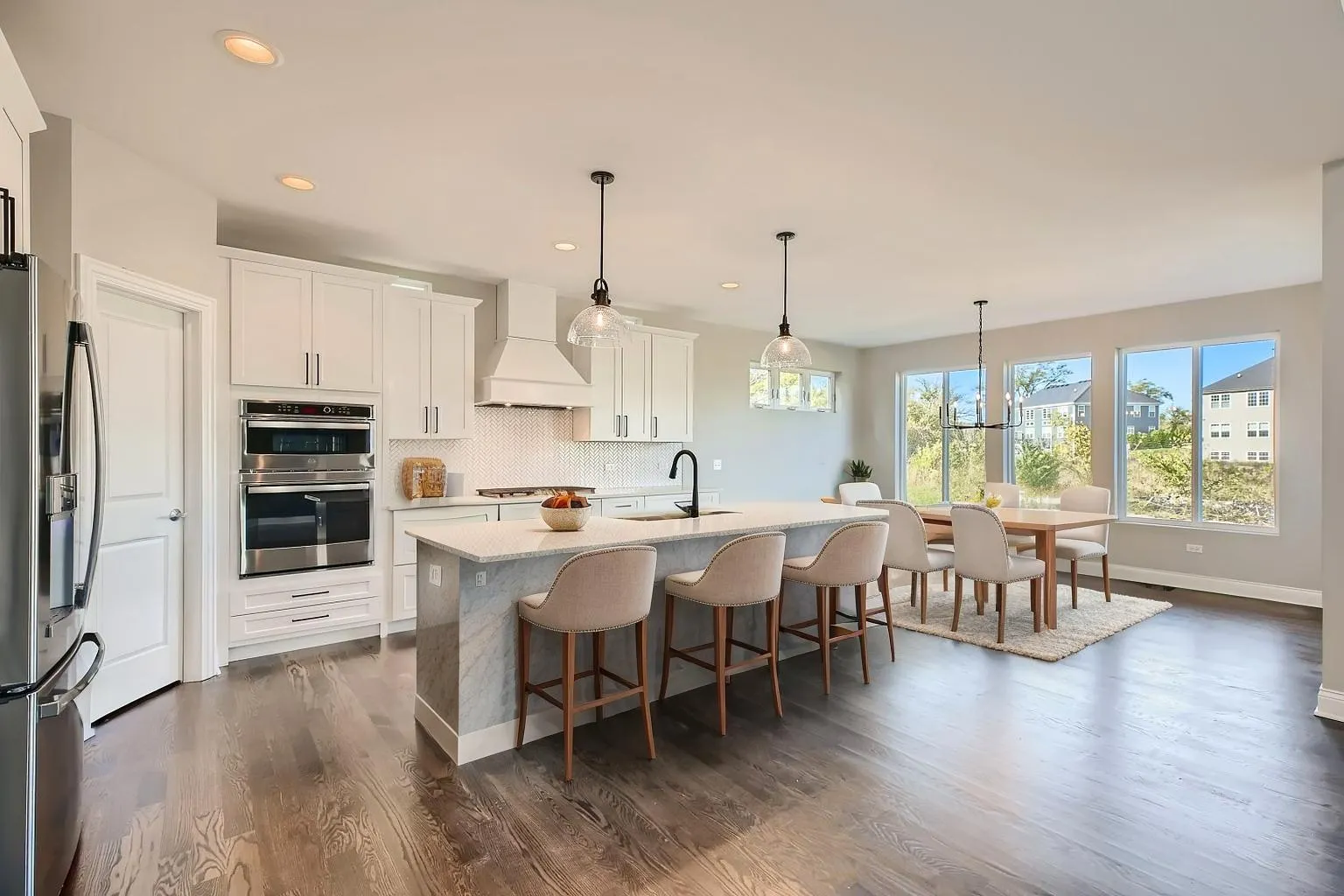 117 Roman Lane IL