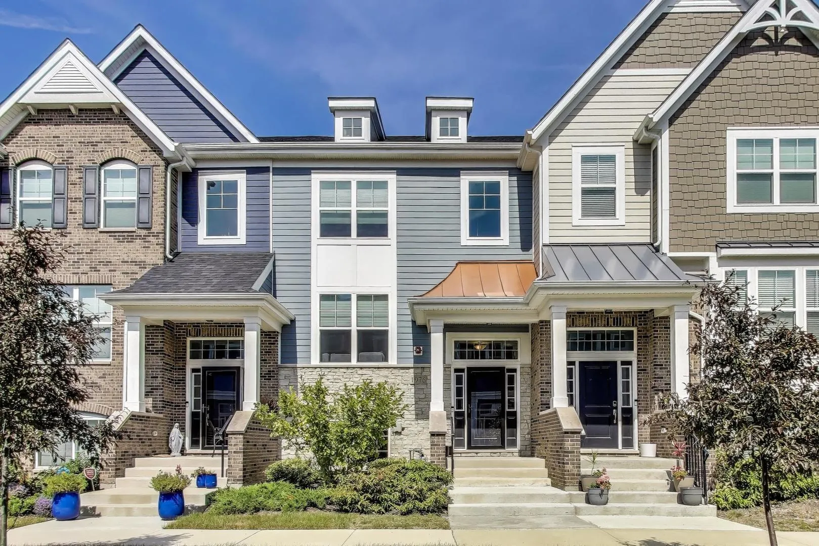 1976 Kingsley Circle IL