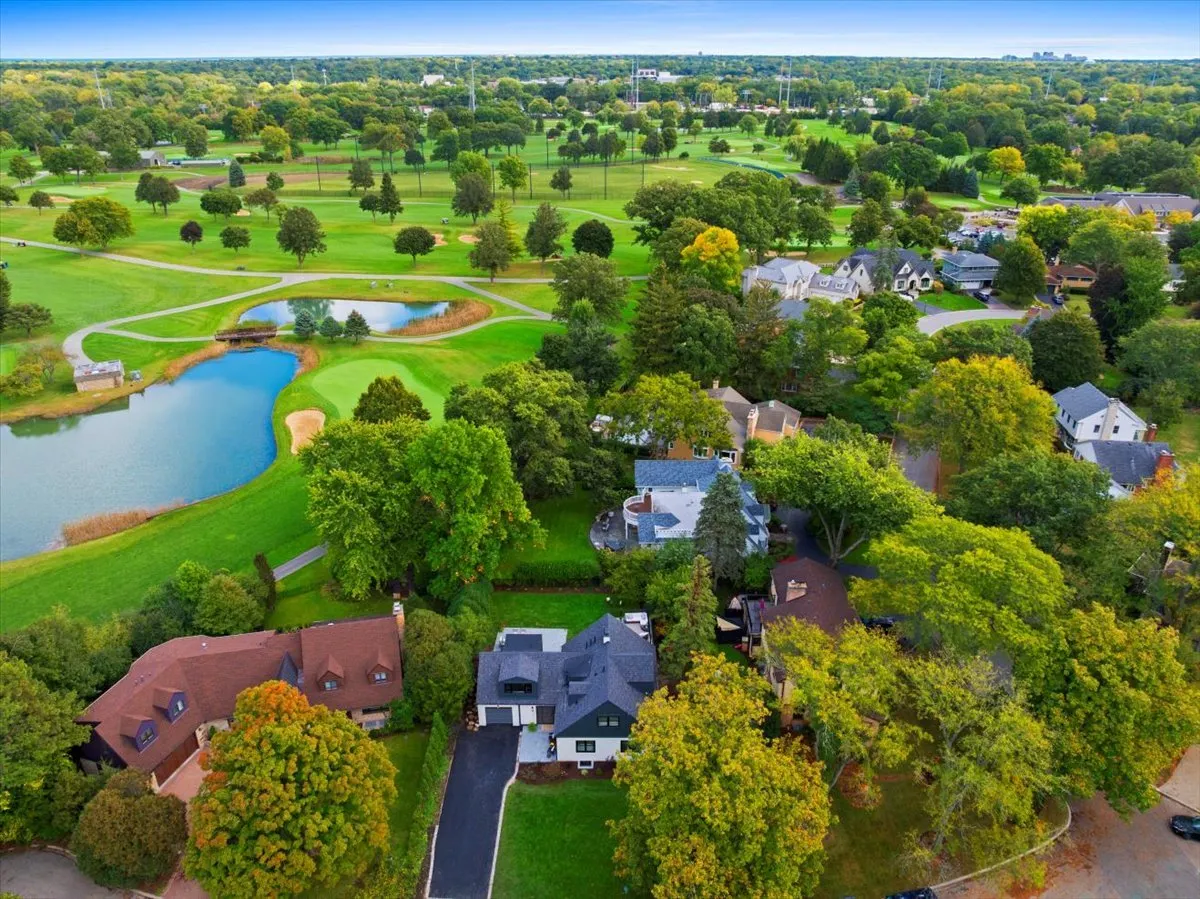 4072 Bunker Lane IL