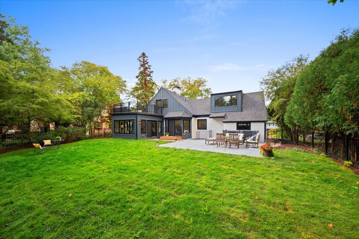 4072 Bunker Lane IL