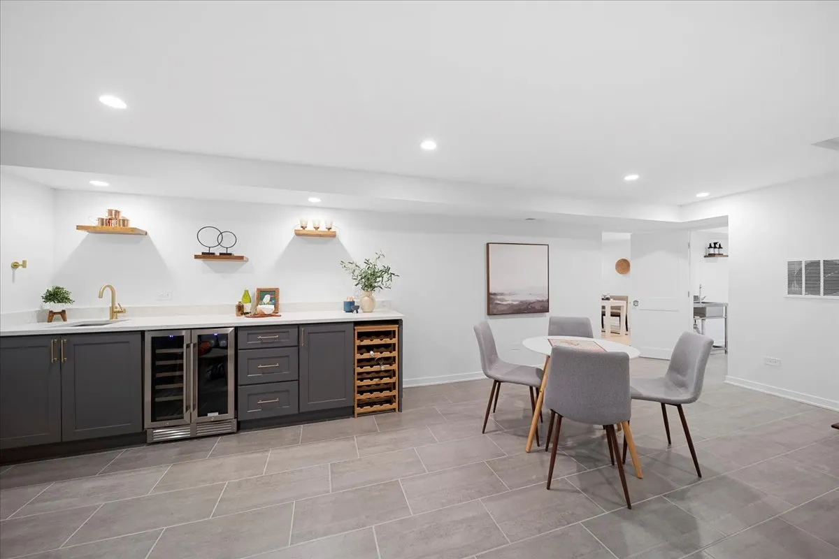 4072 Bunker Lane IL
