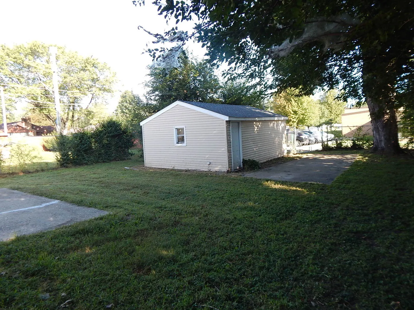810 W 15th Street IL