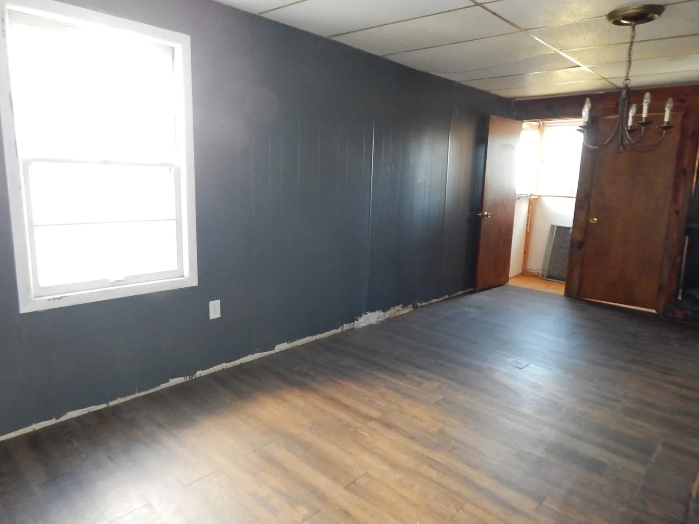 810 W 15th Street IL