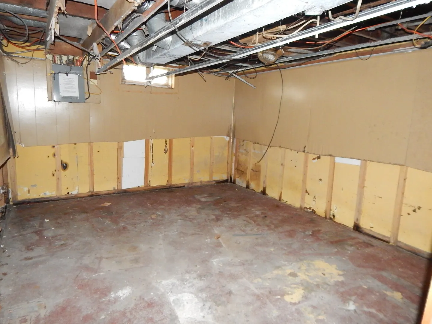 810 W 15th Street IL