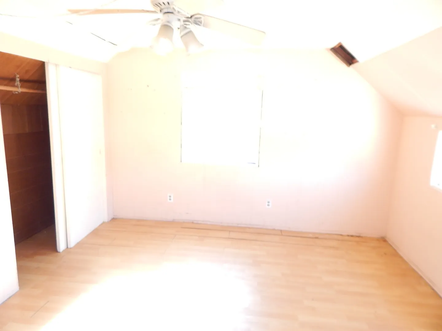 810 W 15th Street IL