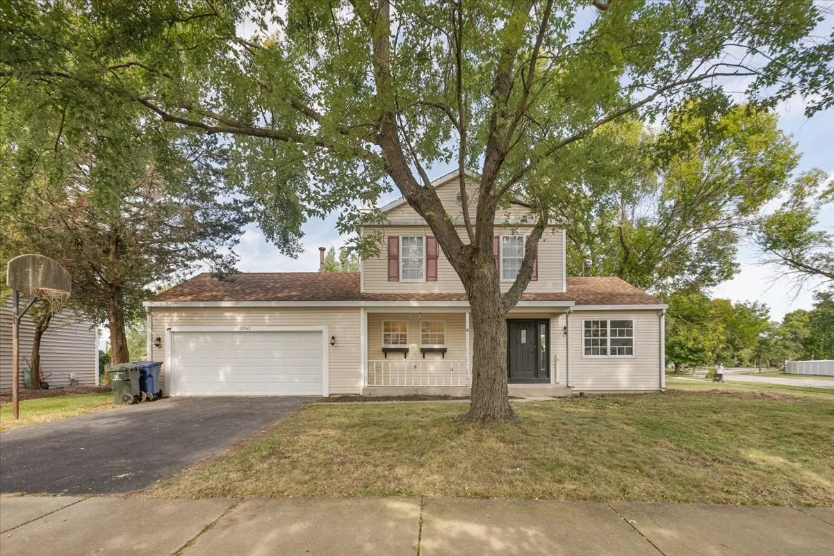 2042 University Drive IL